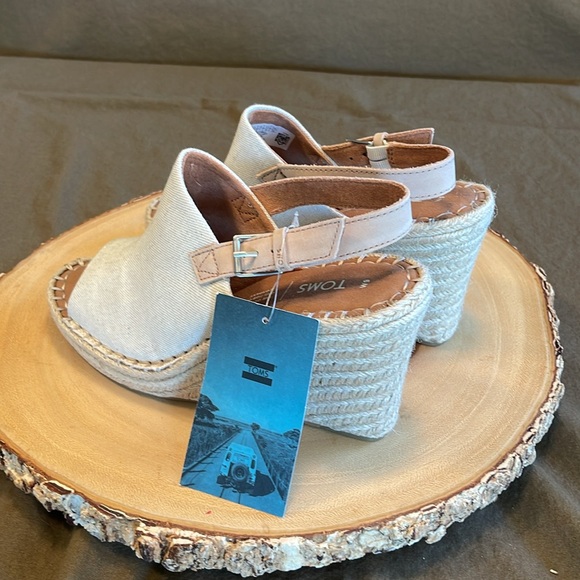 NWT TOMS Monica natural Oxford wedge size size 9, never worn - Picture 4 of 12